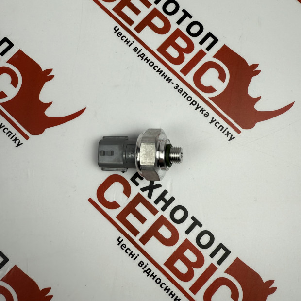 Датчик тиску кондиціонера з зовнішньою різьбою Renault, 921361722R