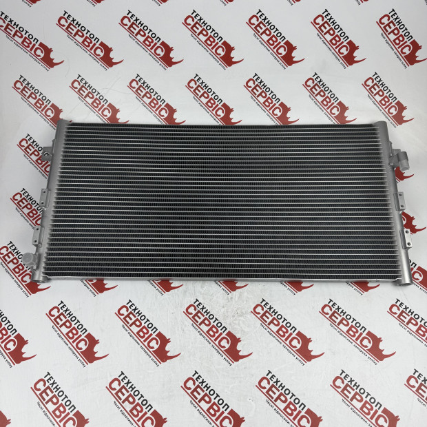 Конденсор кондиціонера (радіатор) John Deere R-серія (AiSten), RE560741