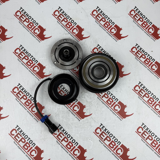 Муфта у зборі компресора кондиціонера John Deere Manitou 796756 (AiSten), DQ51064, 1062454AS