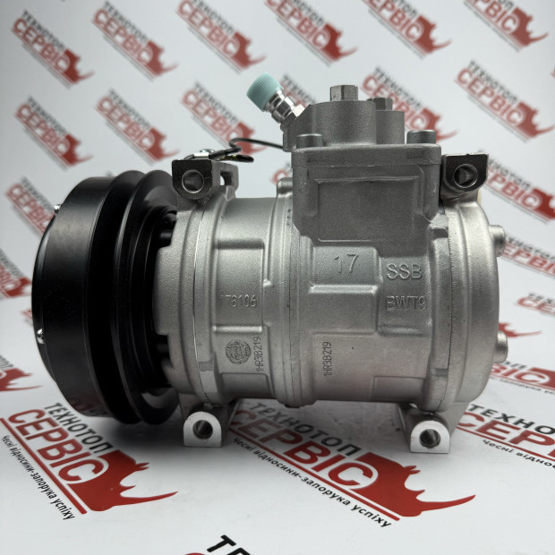 Компресор кондиціонера John Deere (Sanden), RE46657, TY6765