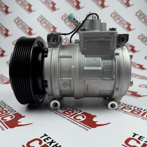 Компресор кондиціонера John Deere (Sanden), AH169875, RE46609